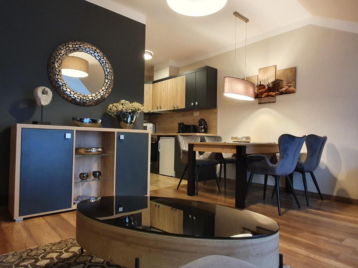 Birdland Panorama Apartman Bük Eksteriør bilde